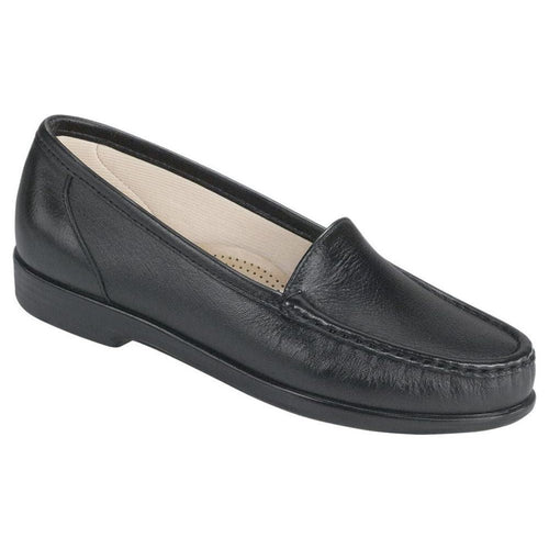 Women's Simplify Slip-On Loafer in Black