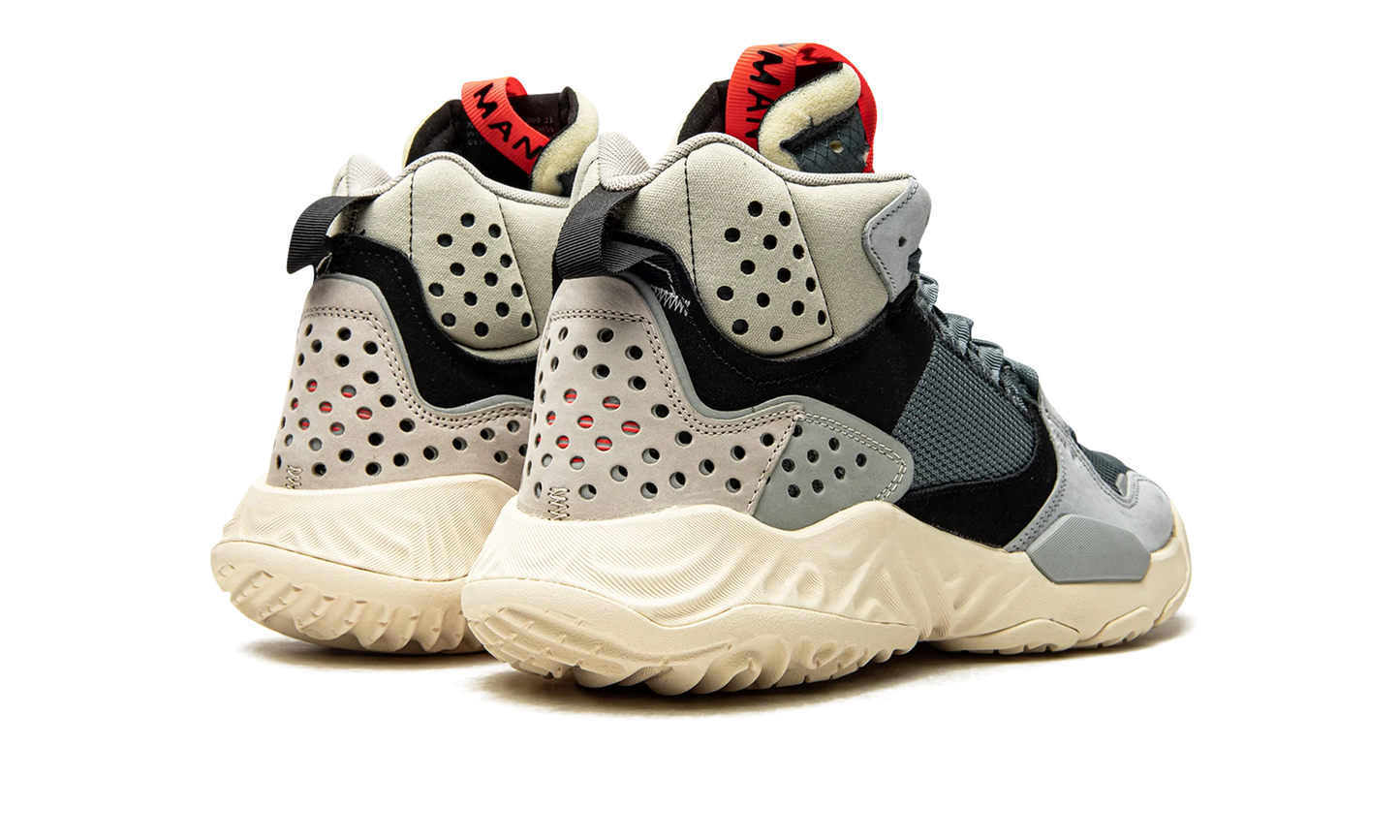 JORDAN DELTA MID DC2130 300