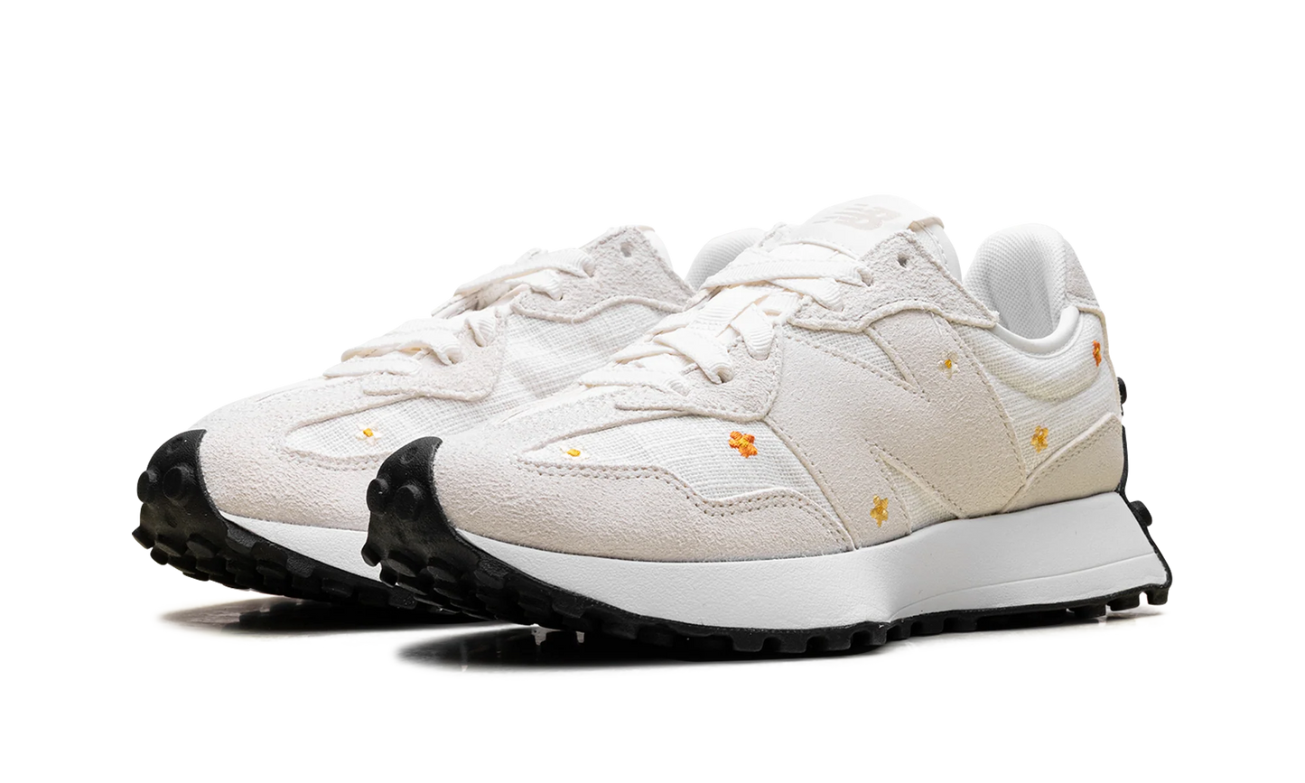 327 WMNS "Sea Salt Floral Embroidery" WS327DCA