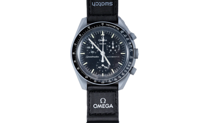 Swatch x Omega Bioceramic Moonswatch "Mission to the Moon" SO33M100