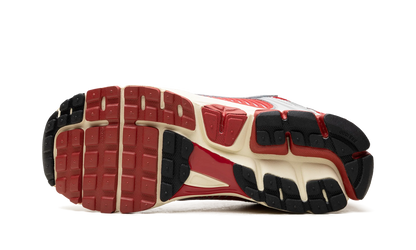 Zoom Vomero 5 "Gym Red Chrome" IM3486 600