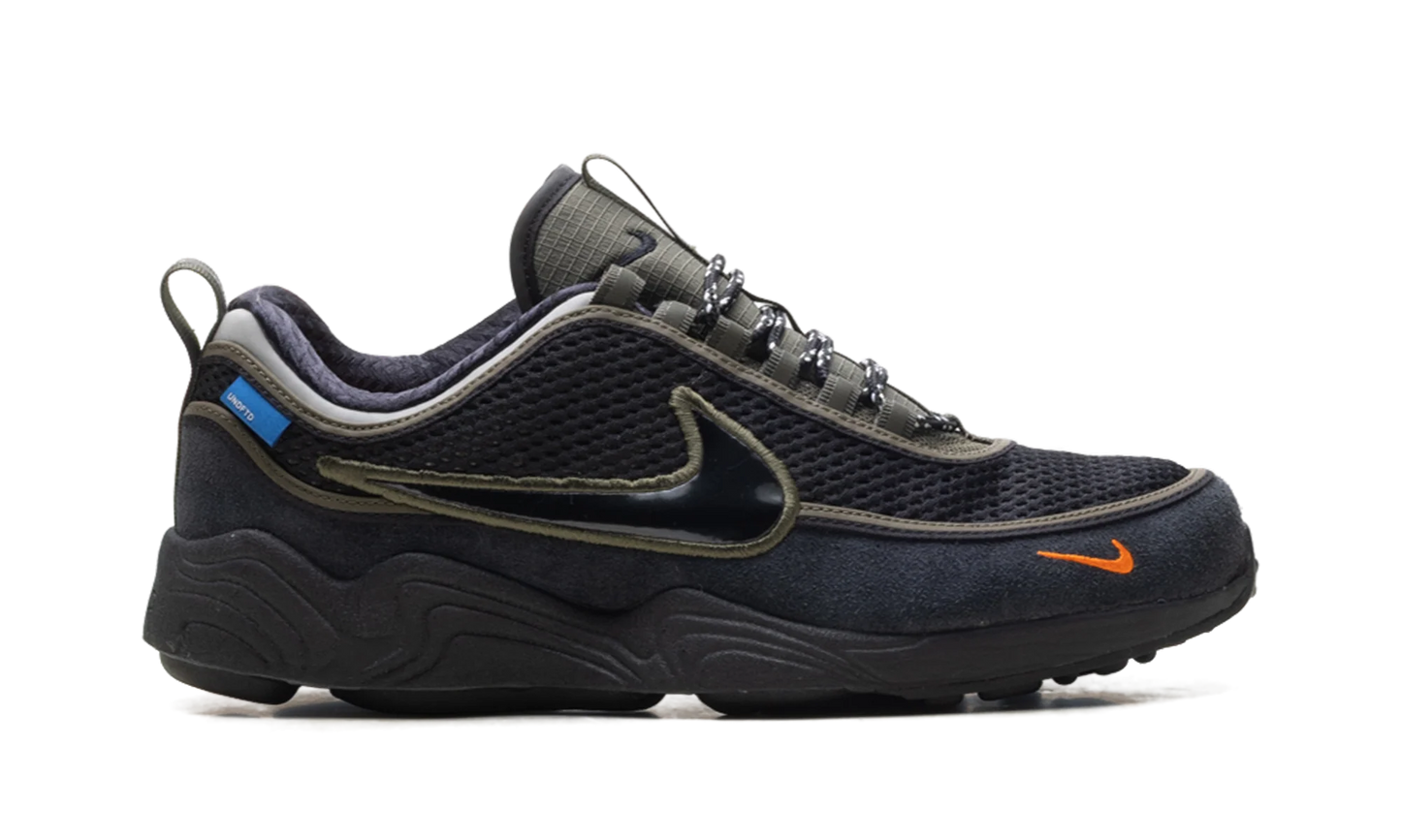 Air Zoom Spiridon "Undefeated Cargo Khaki" HV4847 300