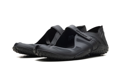 Air Rift Mesh WMNS "SKIMS - Black" IO7694 001