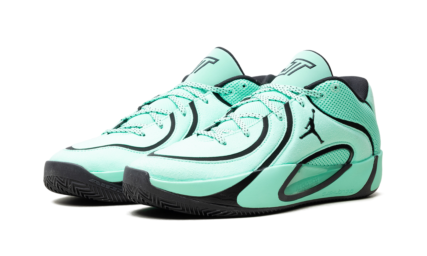 Tatum 4 "Green Glow" HQ4614 300