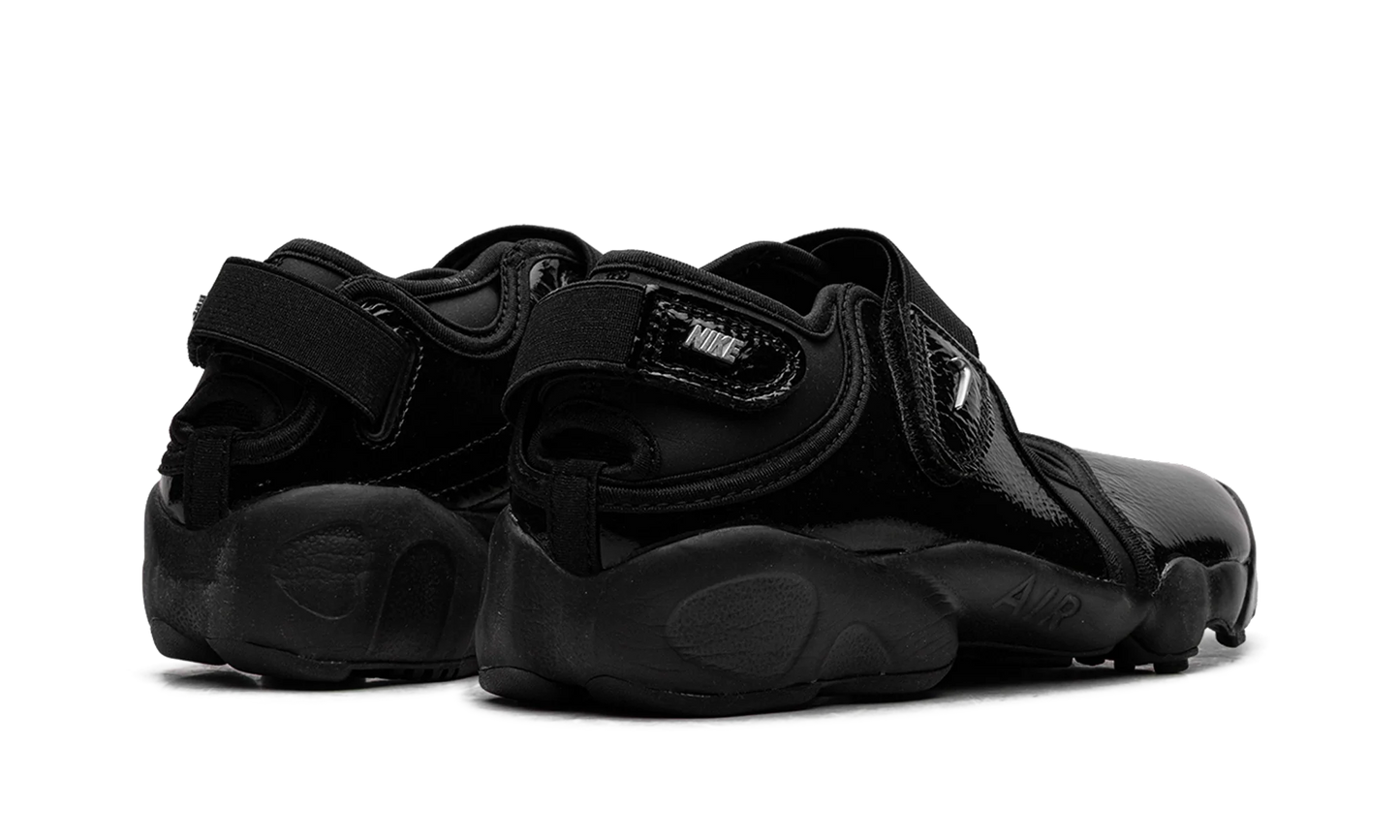 Air Rift WMNS "Black" IB8954 001