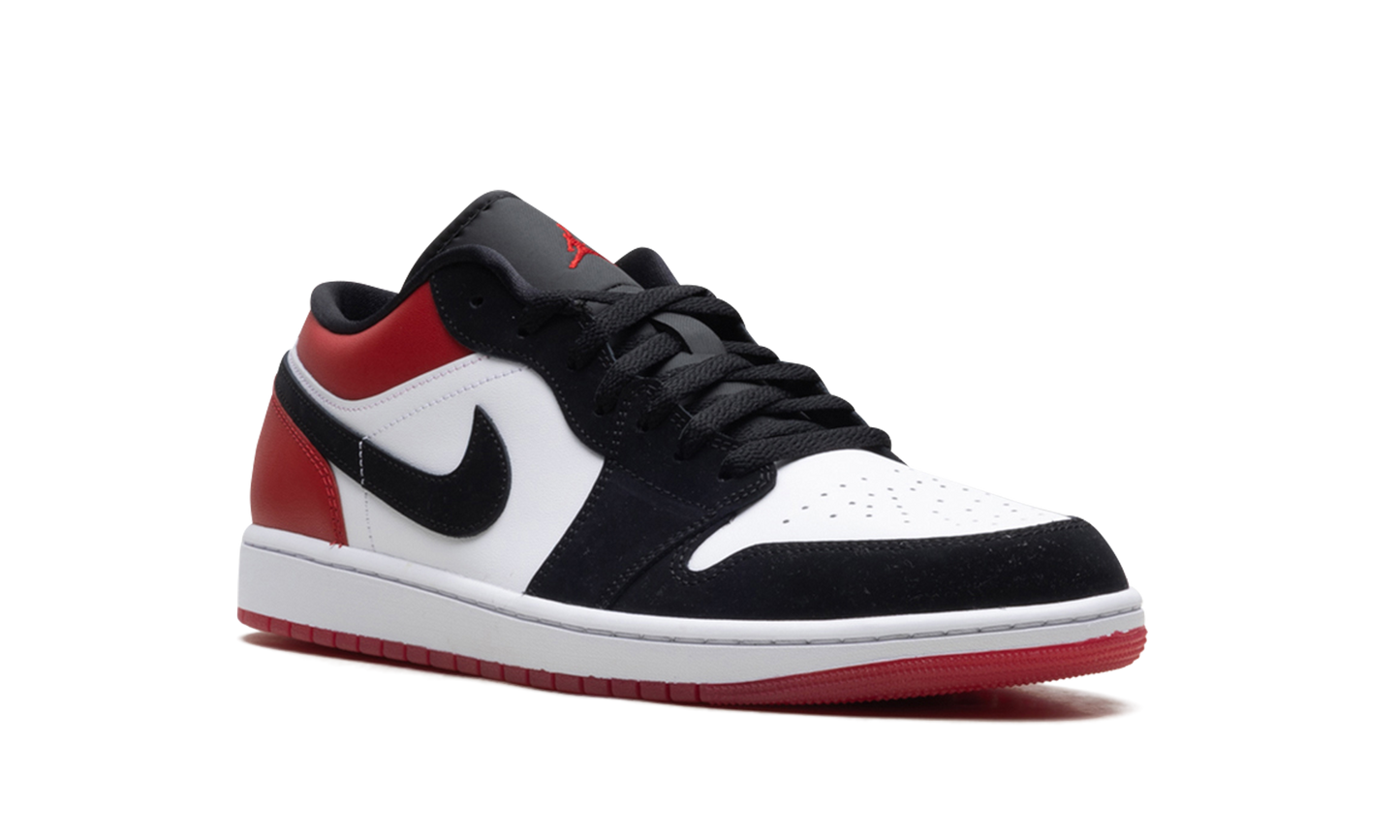 1 Low SE "Black Toe (2025)" IB8971 106
