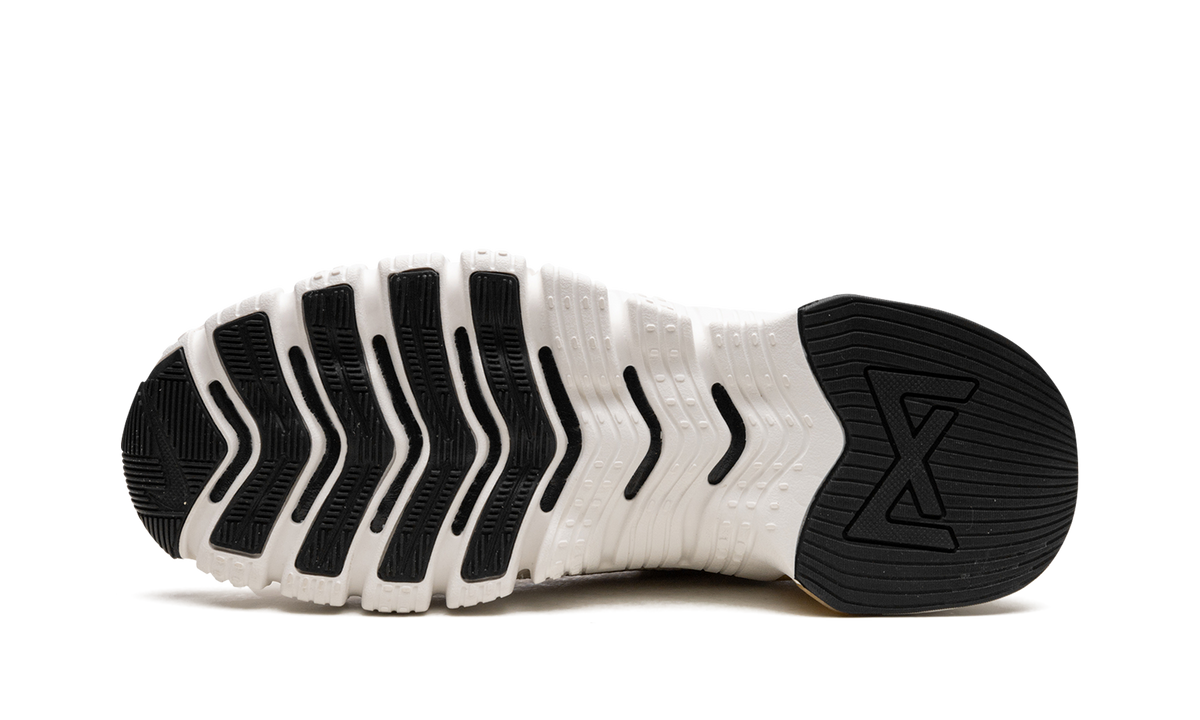 FREE METCON 3 WMNS"Light Orewood Brown" CJ6314 170