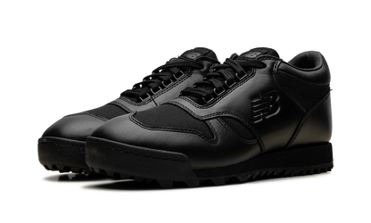 Rainier Low "Triple Black" UALGSBBB