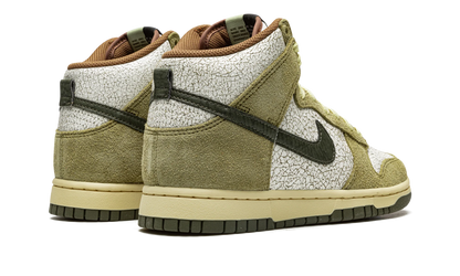 Dunk Hi Retro "Re-Raw Halloween" DO6713 300
