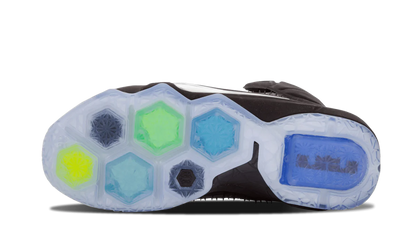 Lebron 12 EXT RC QS "Rubber City" 744286 001