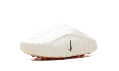 Mind 001 Slide WMNS "Sail" HQ4309 100