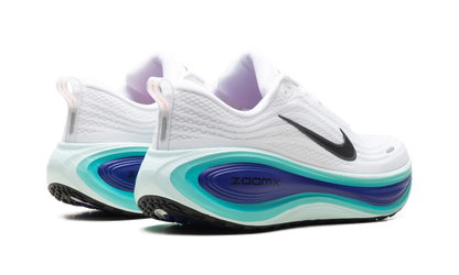 Vomero Plus "White Bright Concord Hyper Turquoise" HV8150 104