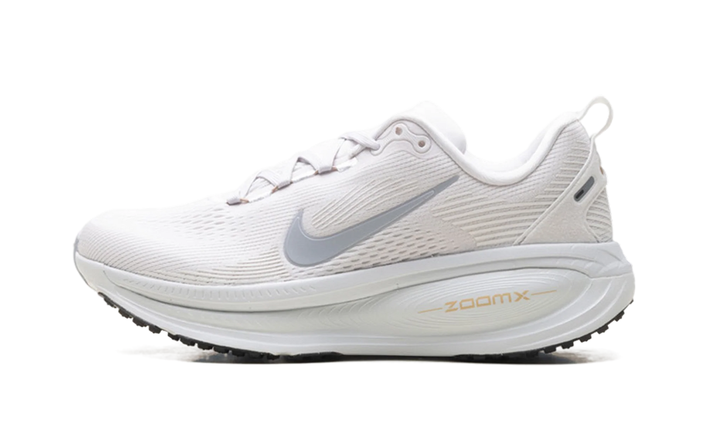Vomero 18 WMNS "Vast Grey Summit White" HM6804 007