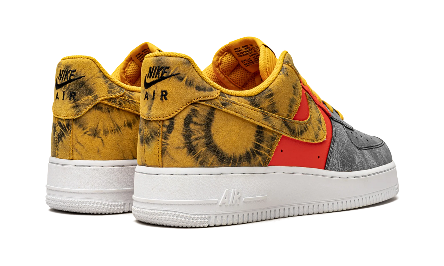 Air Force 1 '07 LV8 "Dark Sulphur Tie-Dye" CZ0337 700