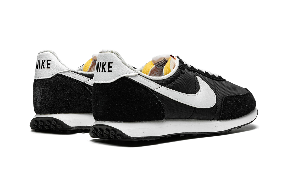 Waffle Trainer 2 "Black / White" DH1349 001