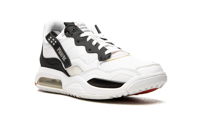 MA 2 "White" CV8122 106
