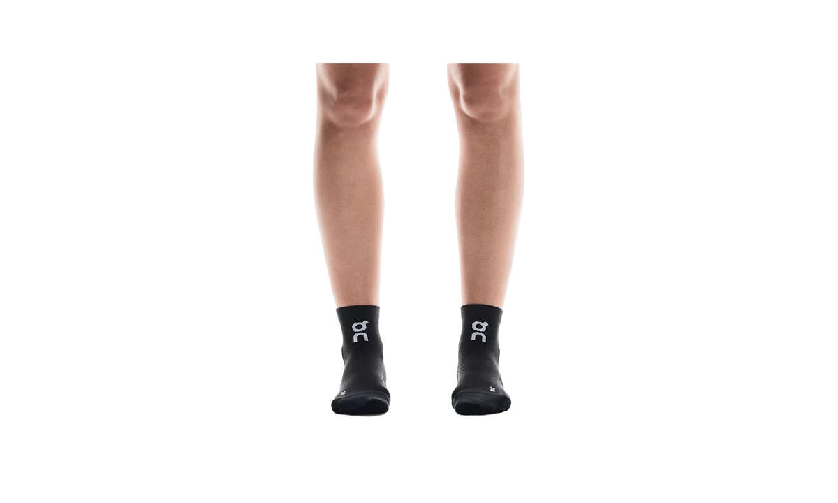 Core Run Sock Mid 2P "Black" 2UF10070553
