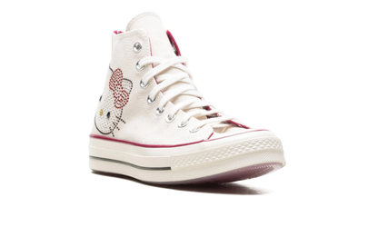 Chuck Taylor 70 "Hello Kitty - Swarovski" A17695C 100