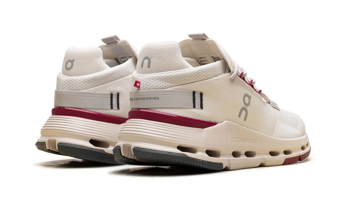 On Running Cloudnova 2 WMNS "Ivory Grenadine" 3WE30224038