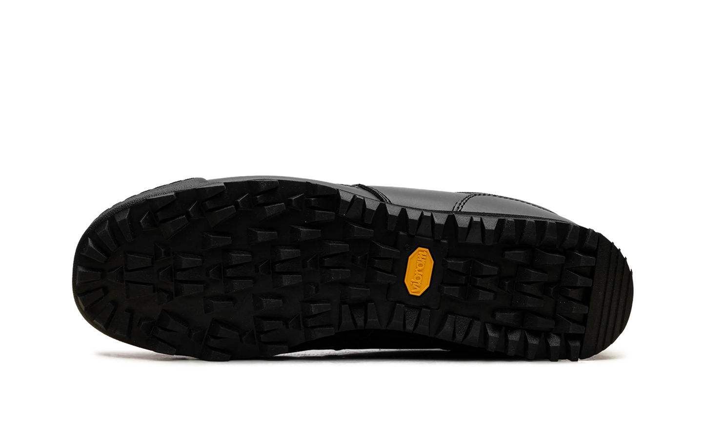 Rainier Low "Triple Black" UALGSBBB