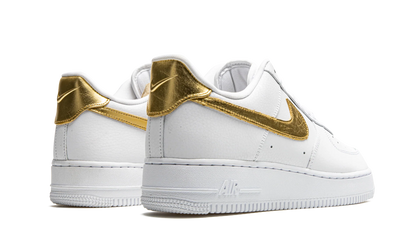 Air Force 1 Low '07 LV8 "Gold Foil" DC2181 100
