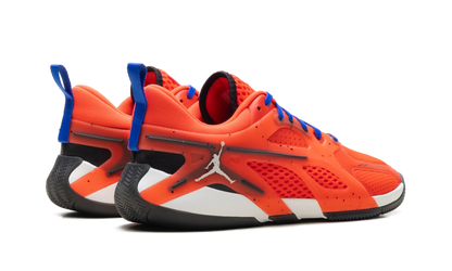 Jordan Heir Series "Bright Crimson" FQ3858 614