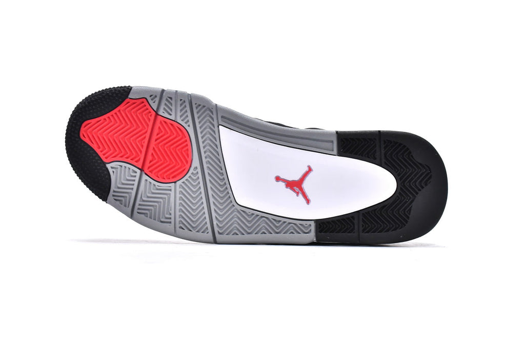 4 Retro SE Black Canvas