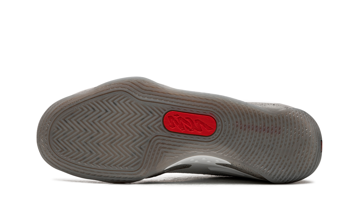 Zion 3 "White/University Red" DR0675 106