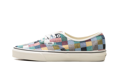 Authentic "Woven Checkers" VN0A38EM011