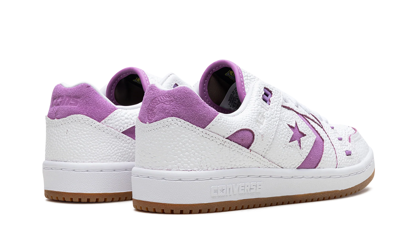 SB x Converse "Alexis Sablone - 'Chameleon Pack'" IF1889 900