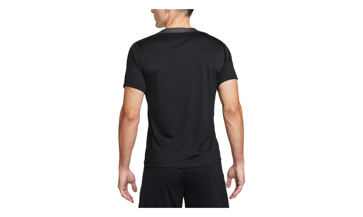 Strike Dri-Fit Short-Sleeve Soccer Top "Black / Black / Anthracite / White" FN2399 010