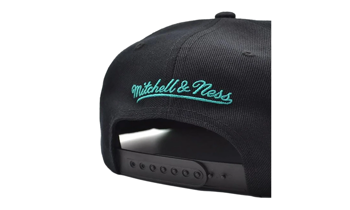 NBA Hardwood Classics Script 2.0 Snapback Cap "Vancouver Grizzlies - Black" HHSS3282 VGRYYPPPBLCK