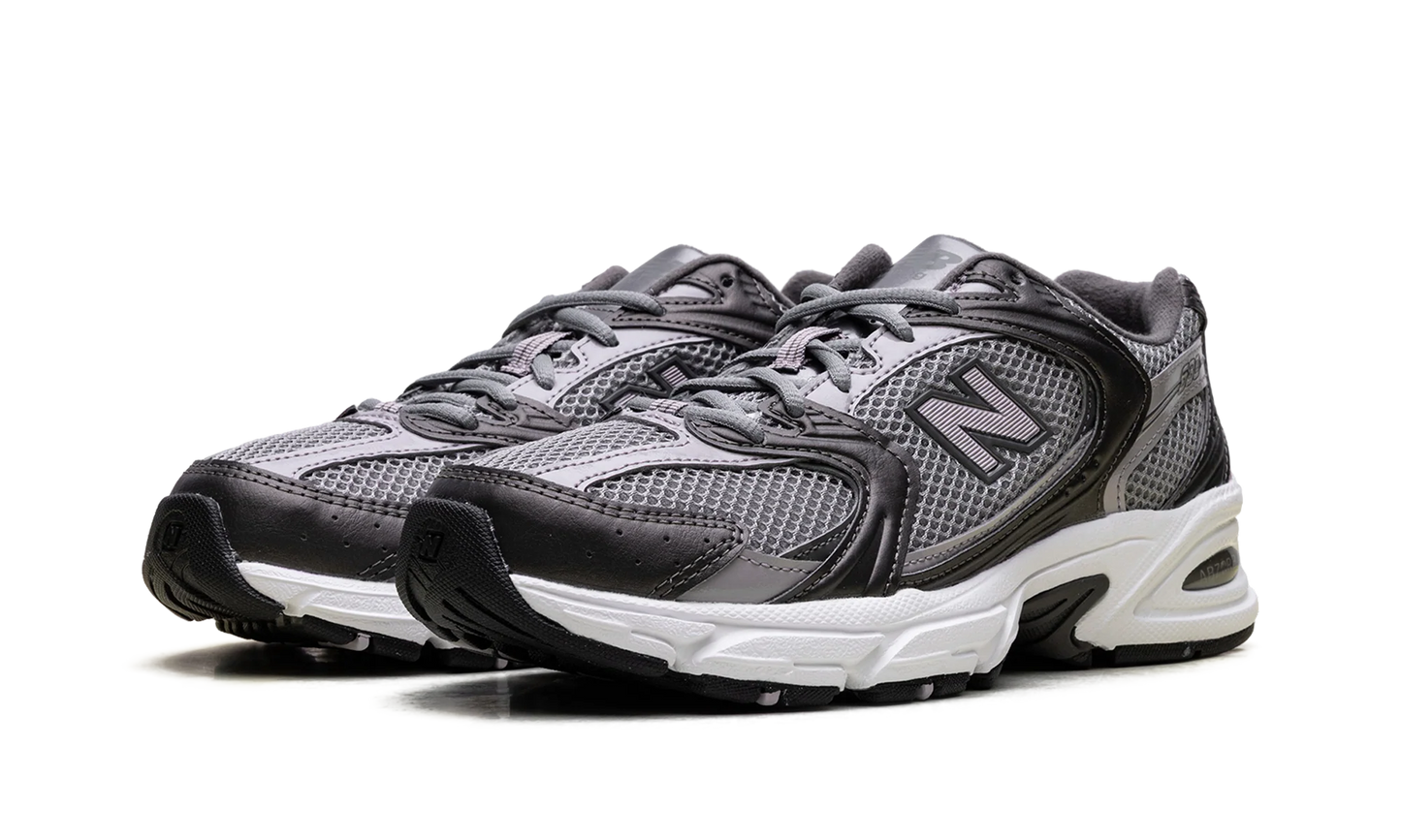 530 "Black Metallic" U5303R9