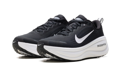 Vomero Plus WMNS "Black White" HV8154 002
