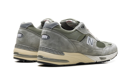 Kith x 991 MiUK "Vetiver" M991KI1