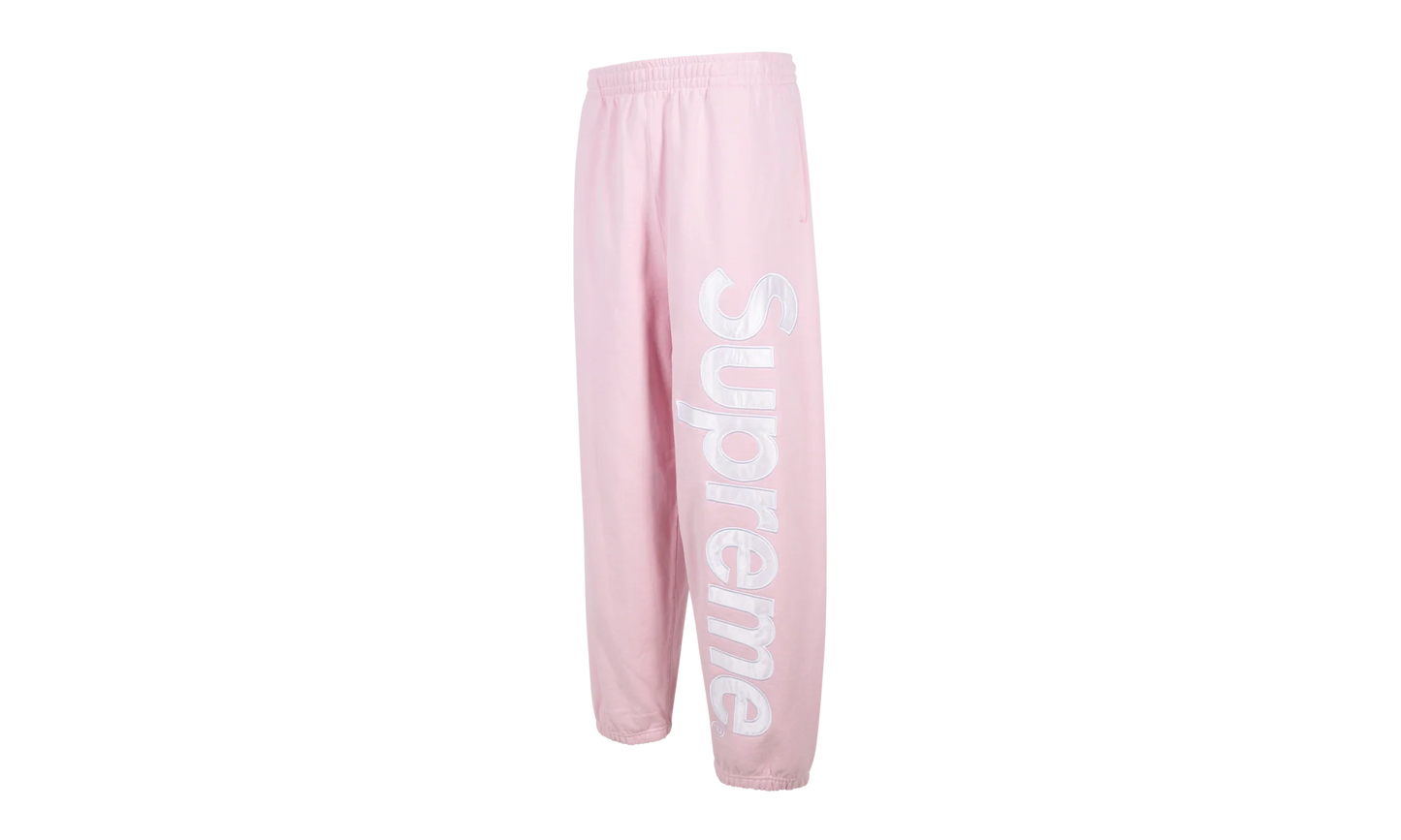 Satin Appliqué Sweatpant "FW23 - Light Pink" SU100084