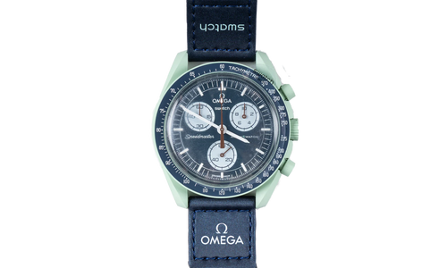 Swatch x Omega Bioceramic Moonswatch "Mission to Earth" SO33G100