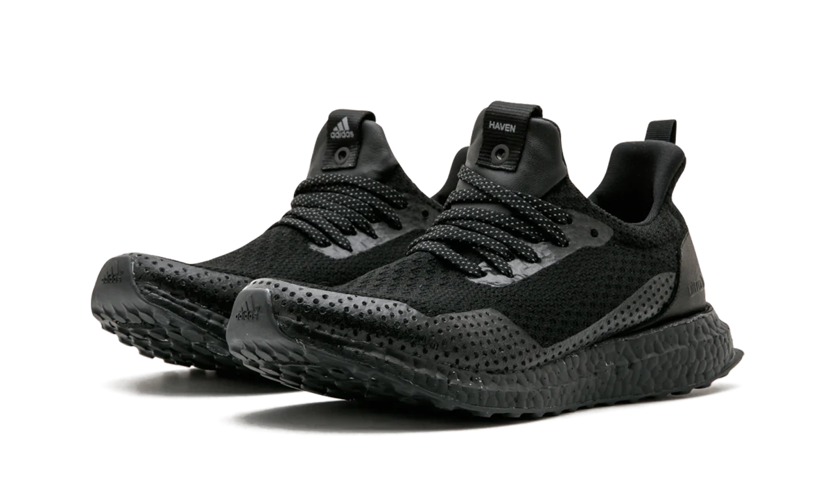 Ultra Boost Uncaged Haven "Triple Black" BY2638