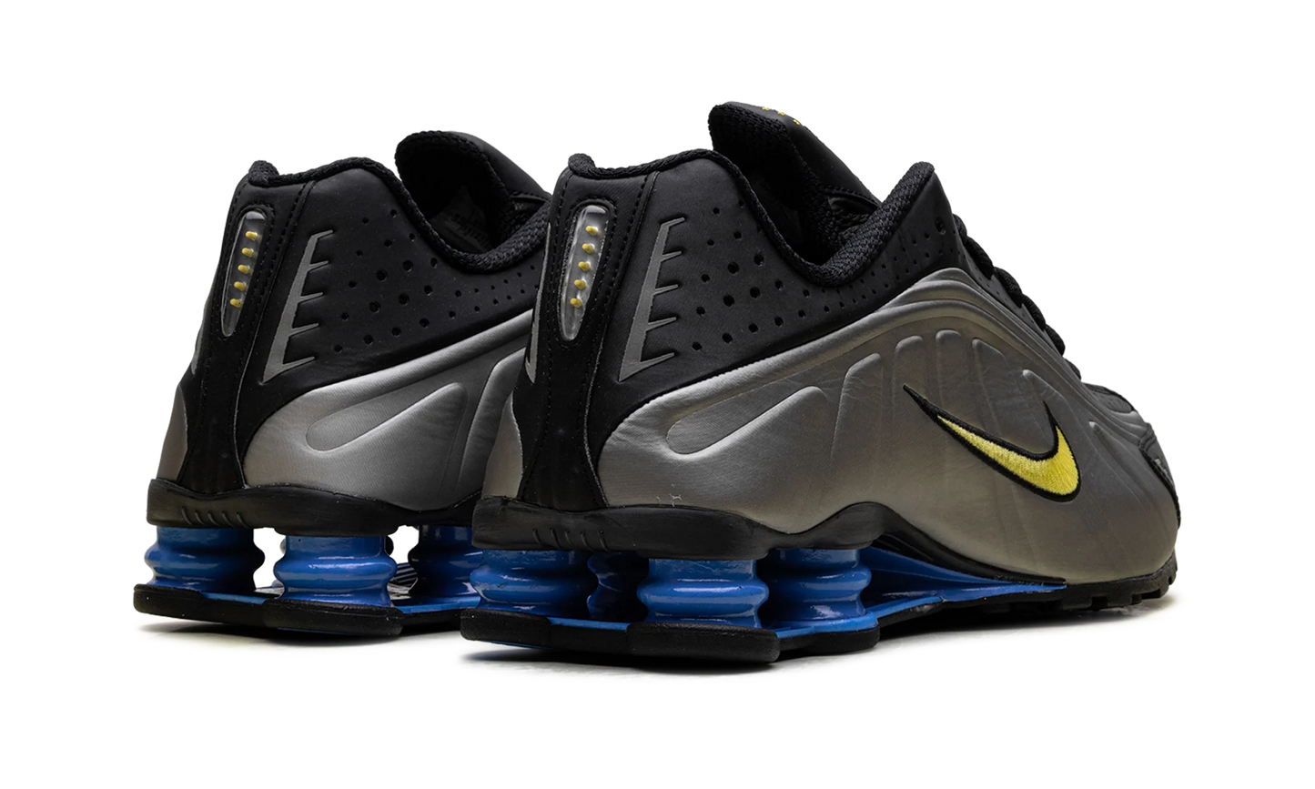 Shox R4 "Brazil" IO8134 001