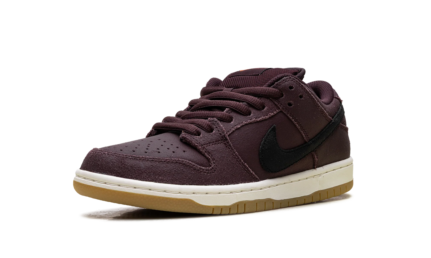 SB Dunk Low Pro "Burgundy Crush" IO2304 600