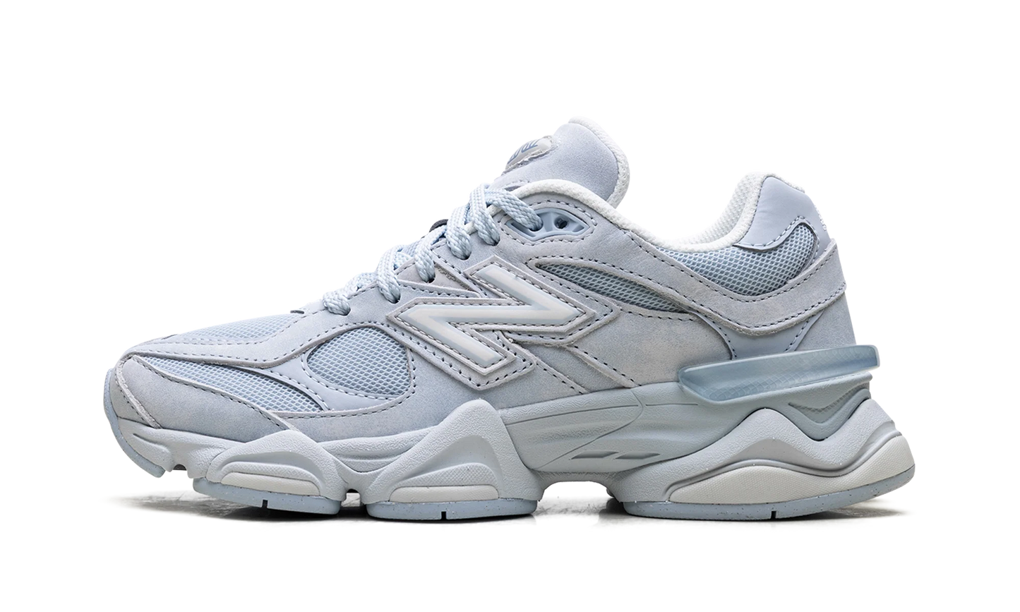 9060 "Sea Salt Oxford Blue" U90607KM