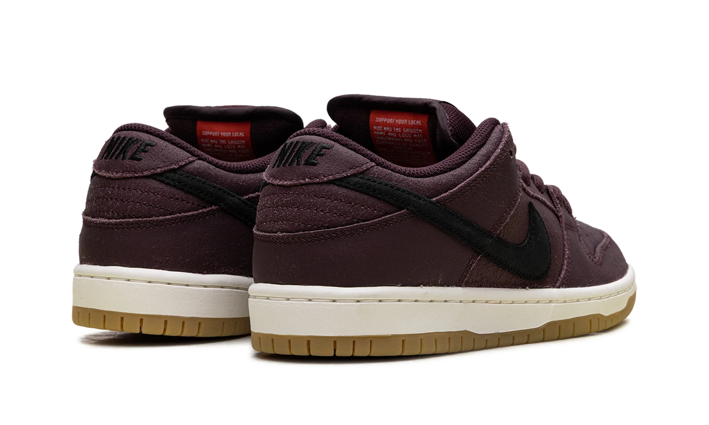 SB Dunk Low Pro "Burgundy Crush" IO2304 600