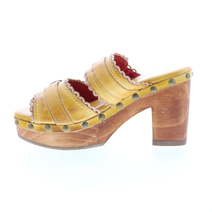 Bed Stu Poly F399033 Womens Yellow Leather Hook & Loop Wedges Heels Shoes