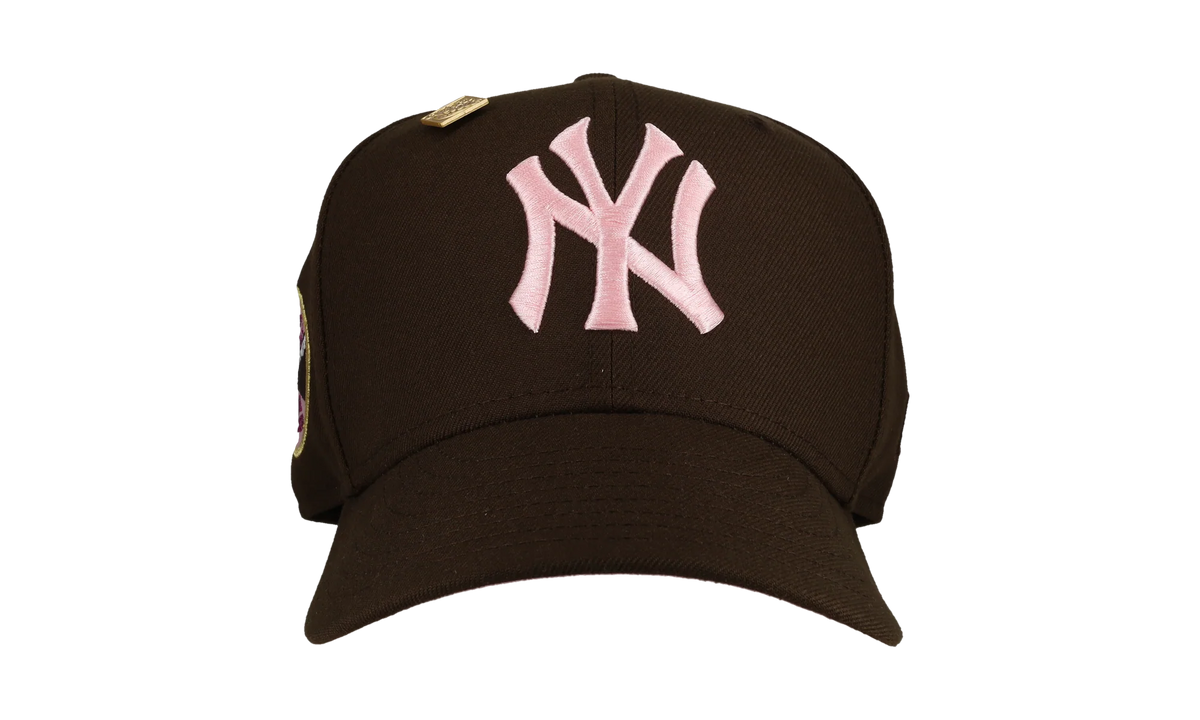 59FIFTY New York Yankees 50th Anniversary No Bad Brims Fitted Hat "Brown / Pink" NE274