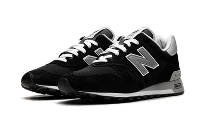 1300 "MiUSA Black" U1300BK
