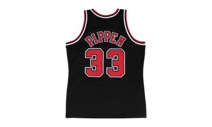 NBA Scottie Pippen Swingman Alternate Jersey "1997 Chicago Bulls - Black" SMJYGS18151 CBUBLCK97SPI
