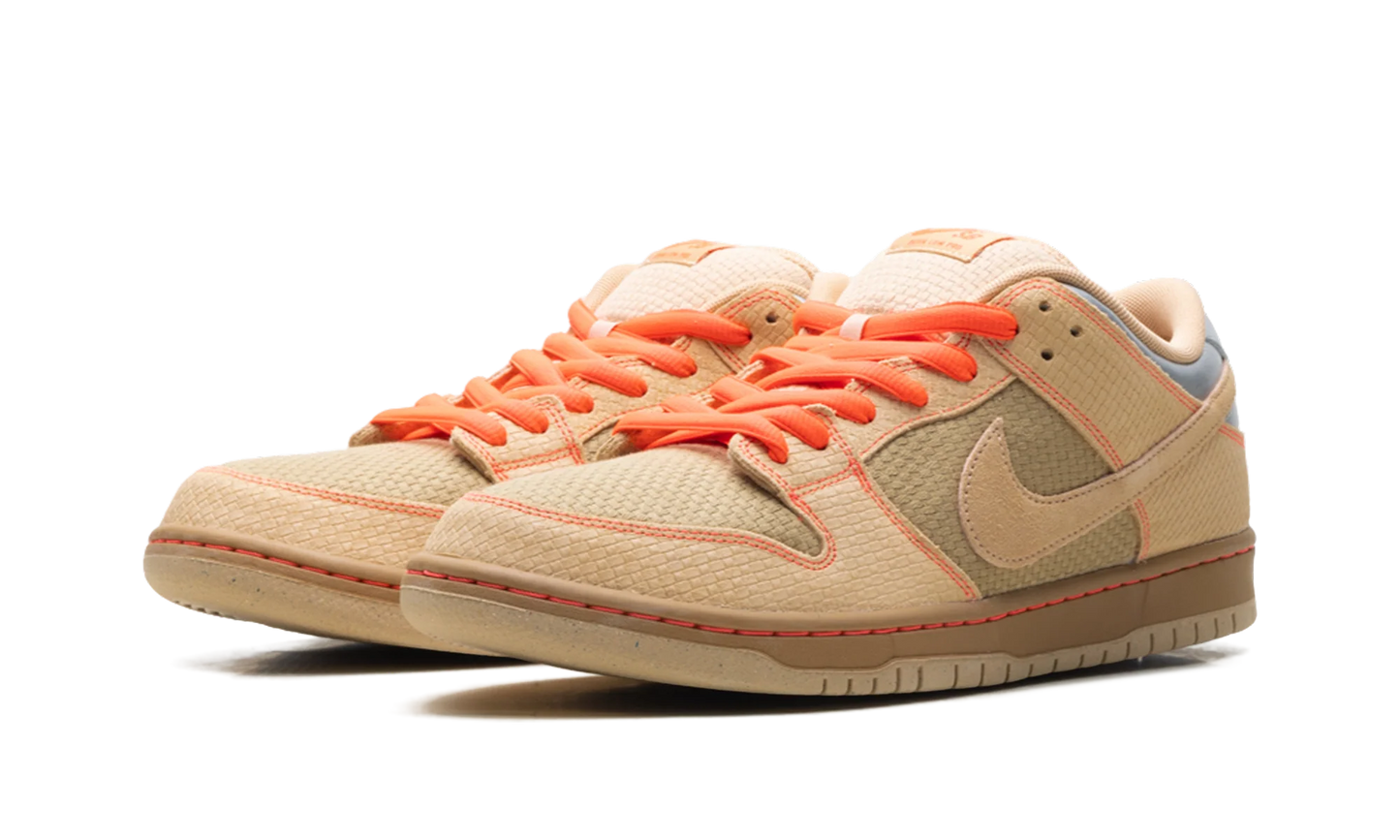 SB Dunk Low "Som Tum" IB6206 701