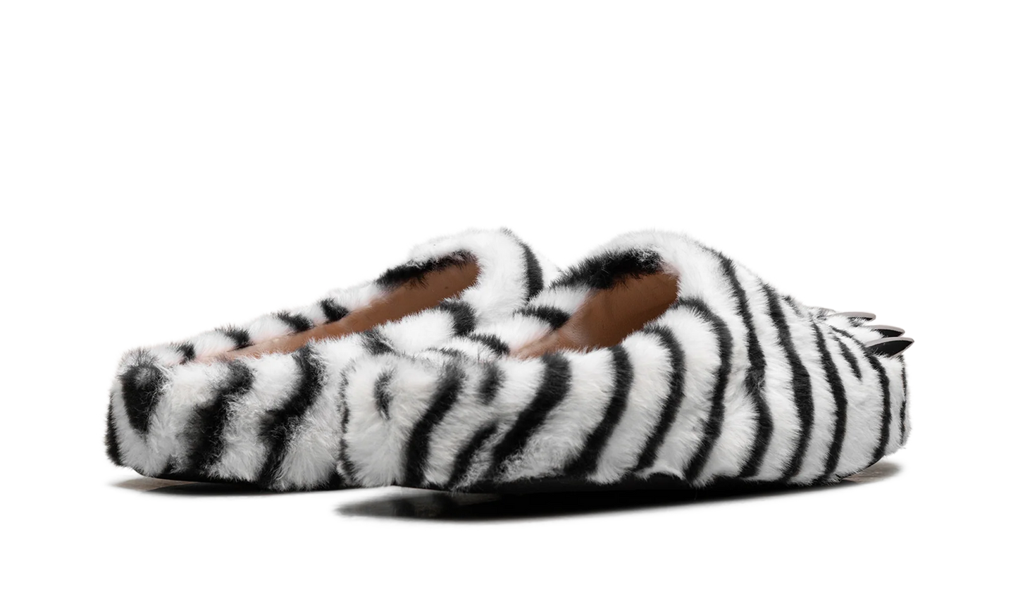 Bravest Studios Tiger Bear Claw "Mule White" BS96