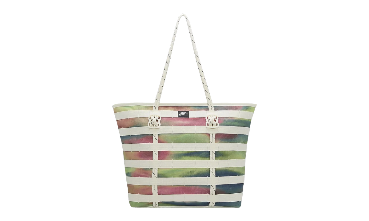 Artist Collection RPM Tote 26L "Sail" HF4672 133