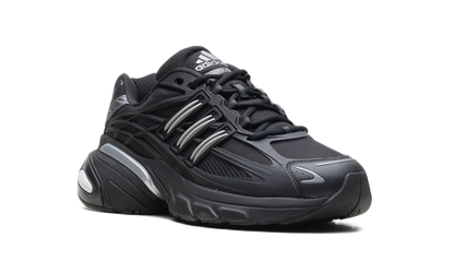 Adistar XLG 2.0 "Black" HQ7555